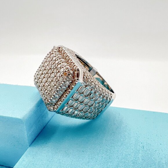 925 Sterling Sliver Moissanite Square Ring, 5.622ctw VVS Stones with Baguettes H - Picture 7 of 7